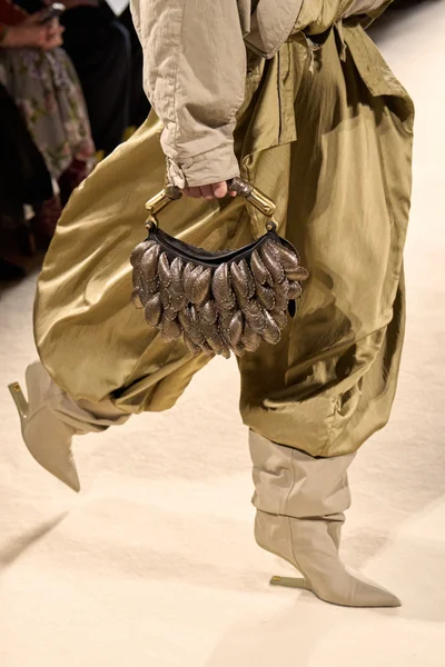 Look 71